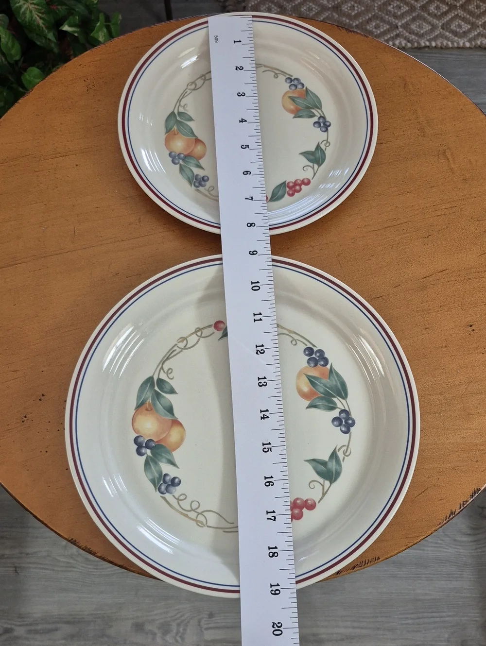 Set Of Corelle Abundabce Fruit Wreath Dinner & Salad Plates